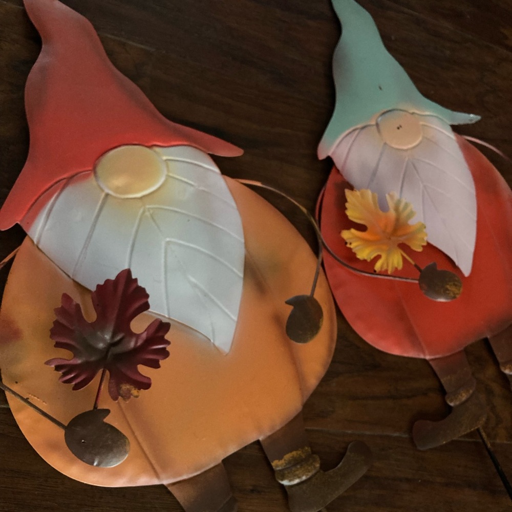 - NWT 21" Large Gnome Fall Garden Stakes
